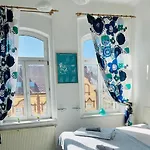 Hotel Art 3*