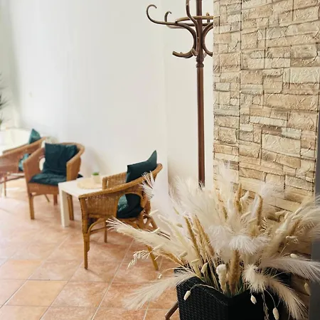 Clochard Hotel Chomutov