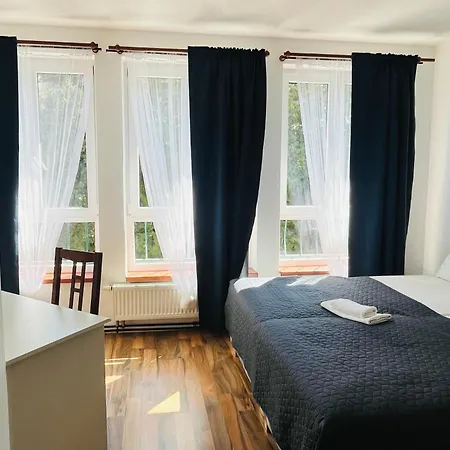 Clochard Hotel